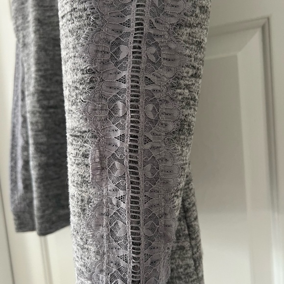 Gray Sweater w/ lace sleeve detail - Picture 3 of 4